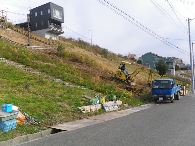 南向きの傾斜地