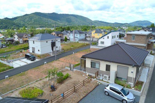 平屋と家庭菜園